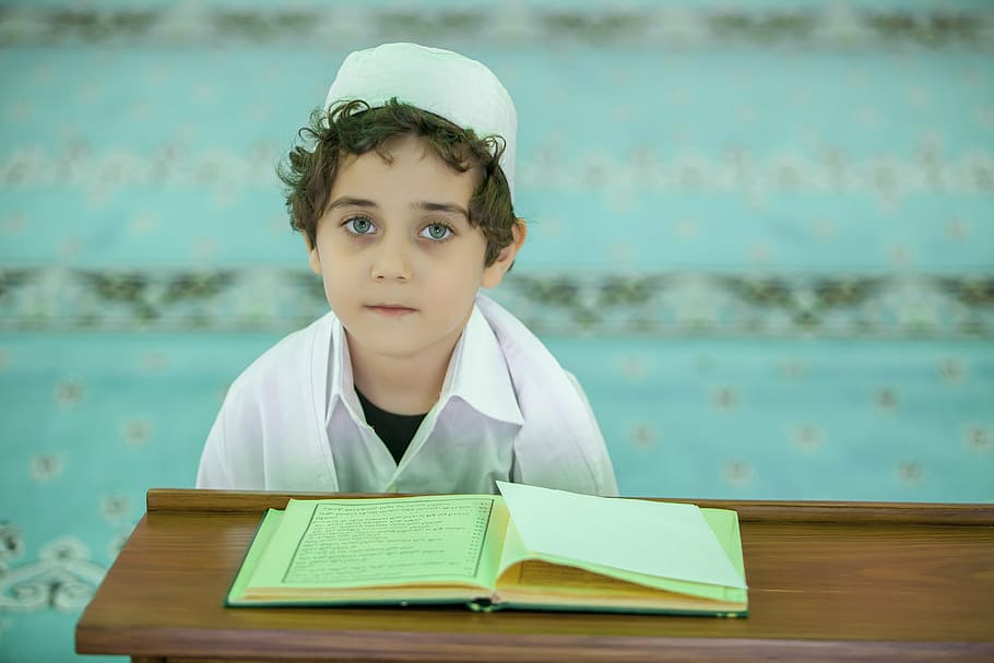 boy wearing white taqiyah, student, hafiz, cami, islam, religion, HD wallpaper