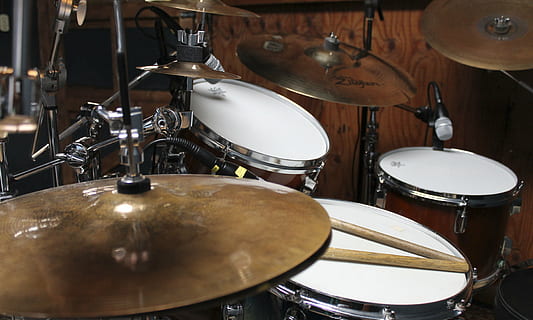 brown and white drums set, battery, instruments musical, percussion Instrument HD wallpaper
