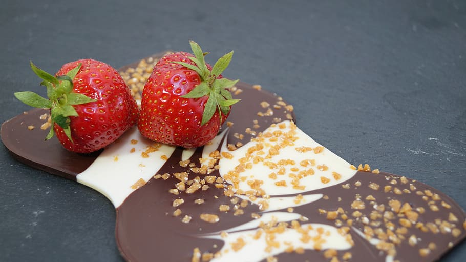 chocolate, candy, nibble, sweet, benefit from, delicate chocolate HD wallpaper