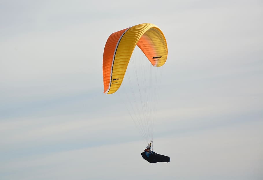 paragliders, practice in  flight, paramotor, wind, air, sports activities HD wallpaper