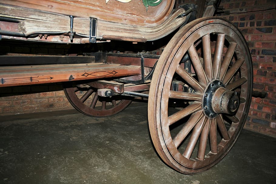 wagon wheel, round, wood, spokes, sturdy, under carriage, historic, HD wallpaper