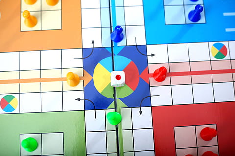 ludo, game, play, board, cube, fun, family, toy, red, green HD wallpaper