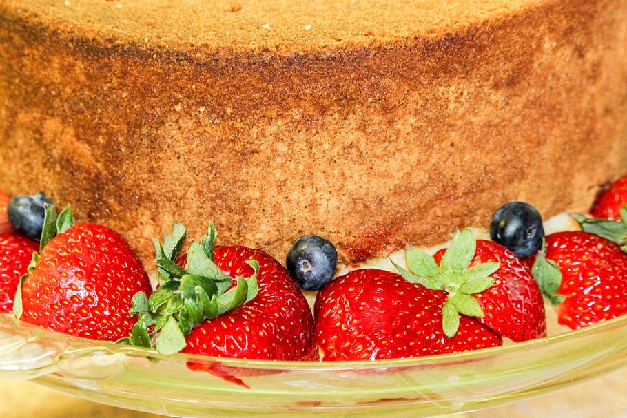 strawberry, cake, blueberry, food, food and drink, fruit, berry fruit HD wallpaper