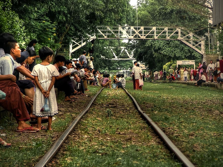 station, wait, people, train tracks, pressure, rails, burma HD wallpaper
