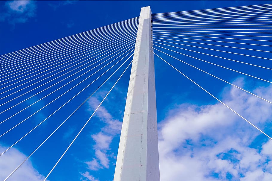 white concrete high-rise building, metal, bridge, post, architecture HD wallpaper
