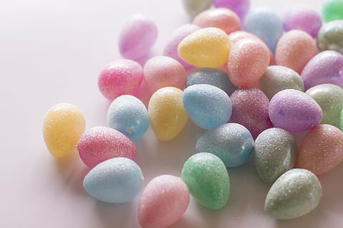 assorted-color candies, easter eggs, holiday, spring, celebration HD wallpaper