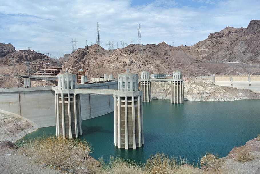 hydroelectric hoover dam