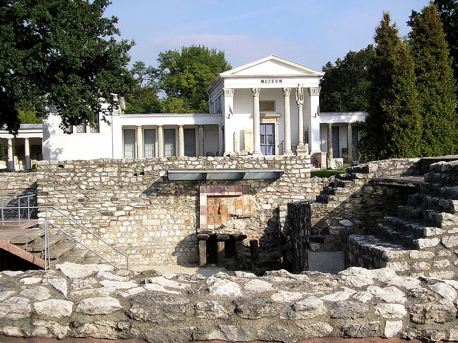 Archaeological park of the Aquincum Museum in Budapest, Hungary, HD wallpaper