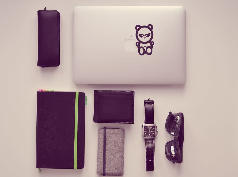 silver MacBool, notebook, notes, pens, clock, sunglasses, nerd HD wallpaper