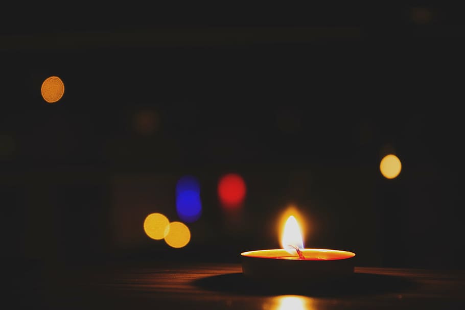 macro photo of tealight, dark, night, room, bokeh, fire, candle HD wallpaper