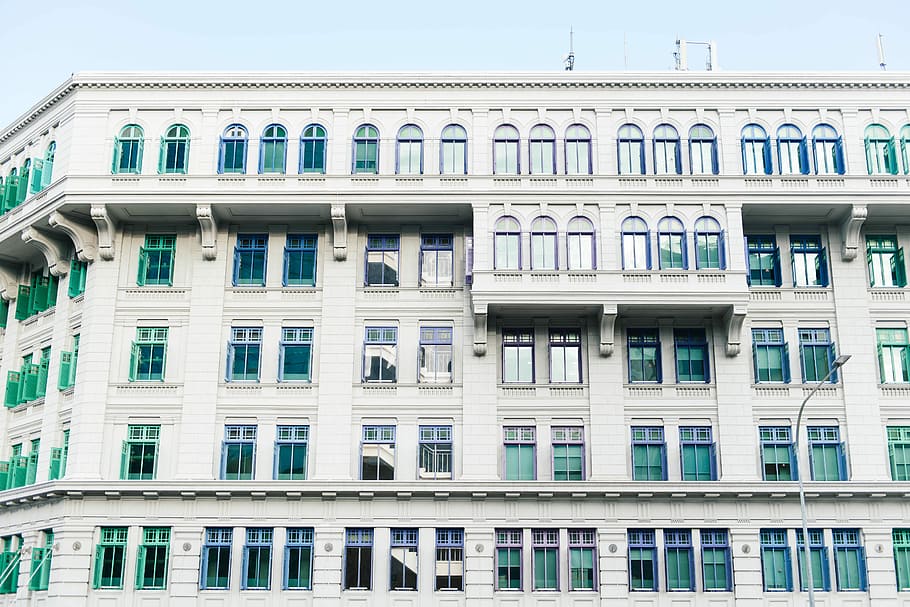 white building with glass window, architecture, sky, facade HD wallpaper