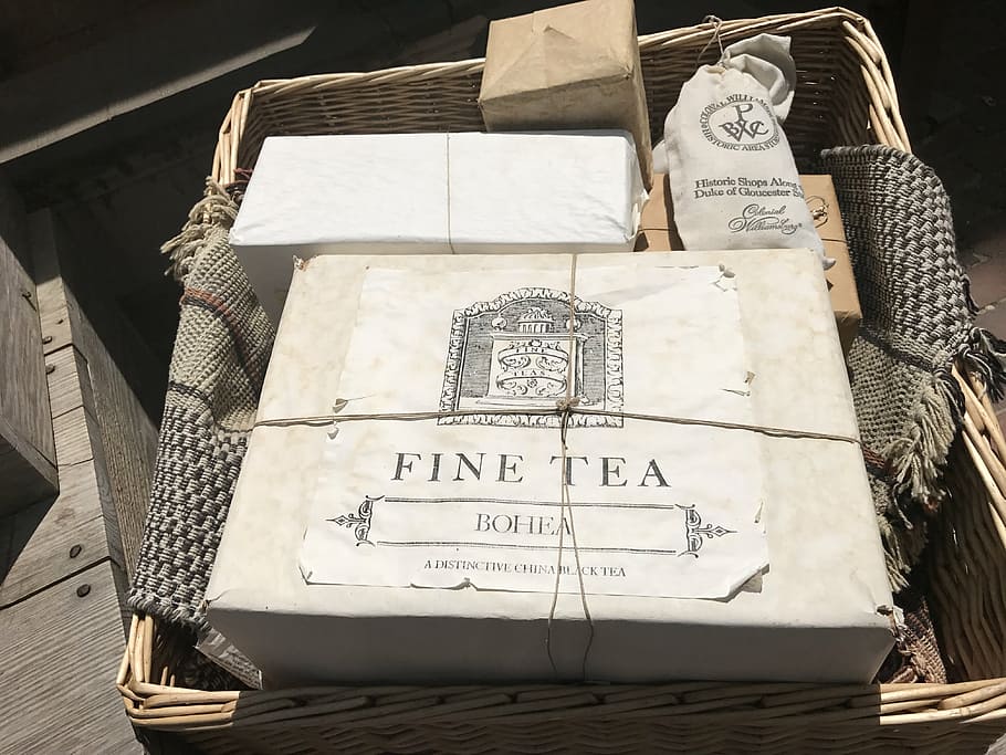 Fine Tea box on basket, williamsburg, prop, text, communication HD wallpaper