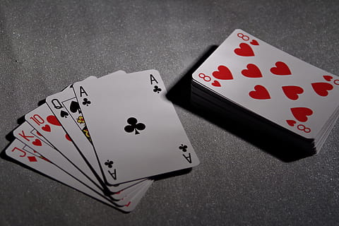 playing-cards-poker-bridge-game-thumbnail.jpg