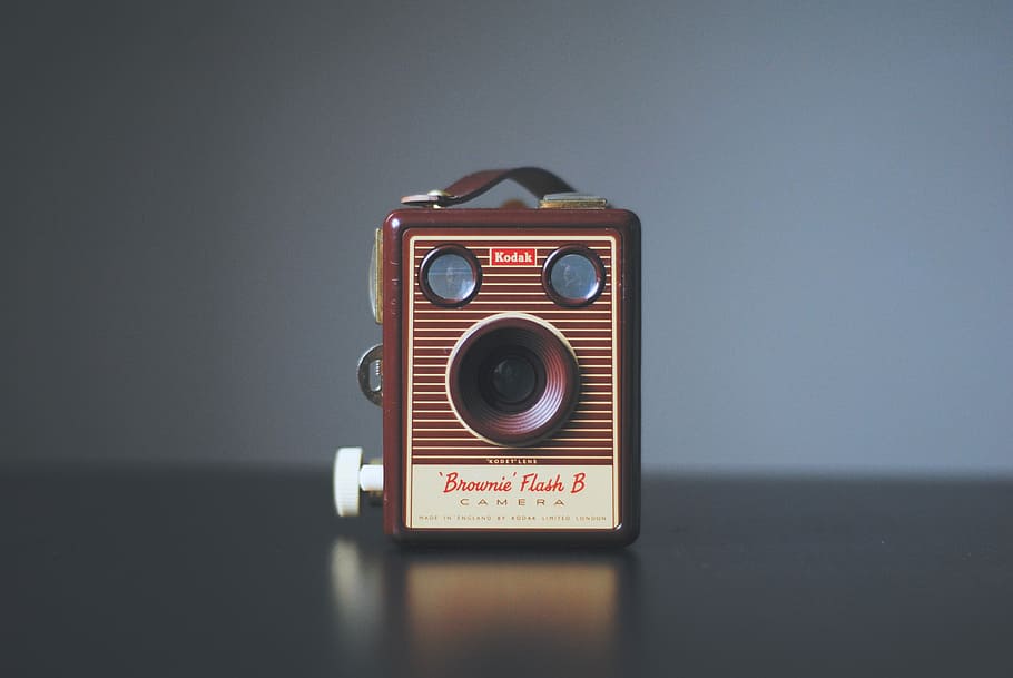 shallow focus photography of vintage brown camera, vintage brown camera, HD wallpaper