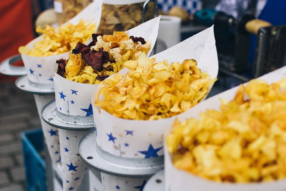 Potato and beetroot chips, snack, food, french Fries, meal, unhealthy Eating HD wallpaper