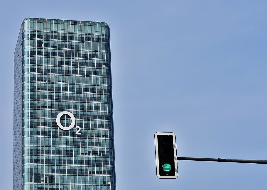 munich, o2, building, moosach, modern, metal, facade, o2 tower HD wallpaper