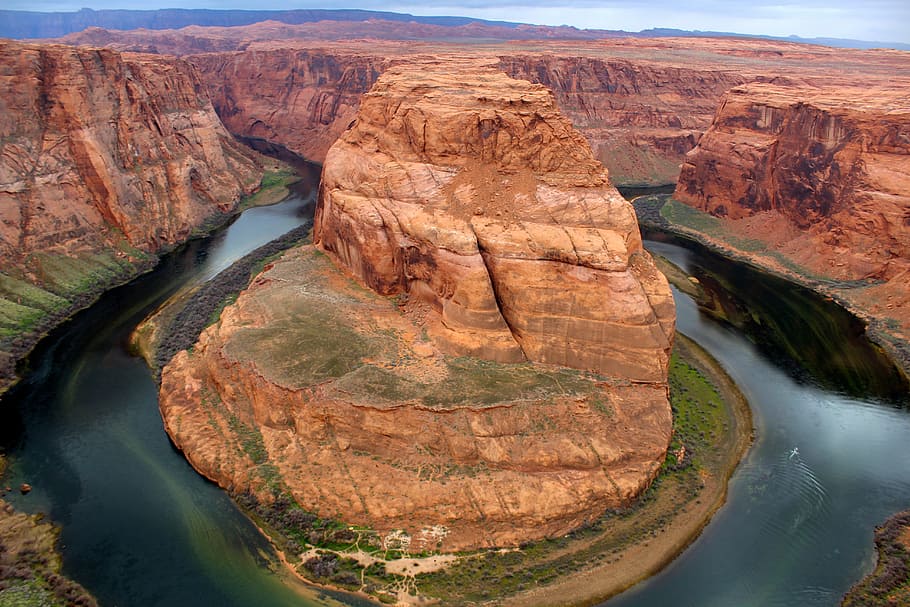 arid, bend, canyon, cliff, daylight, desert, dry, geology, horseshoe HD wallpaper
