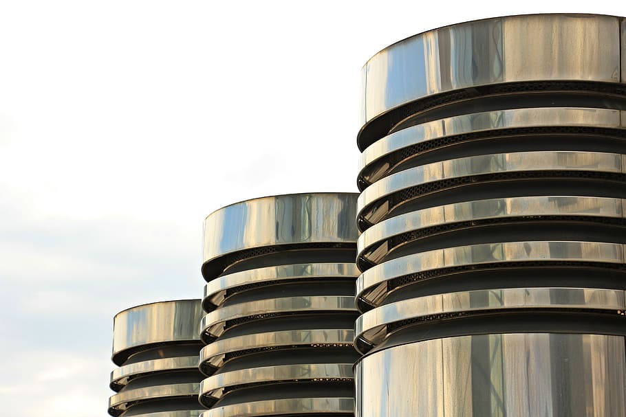 close up photo of stainless steel machines during daytime, columnar HD wallpaper
