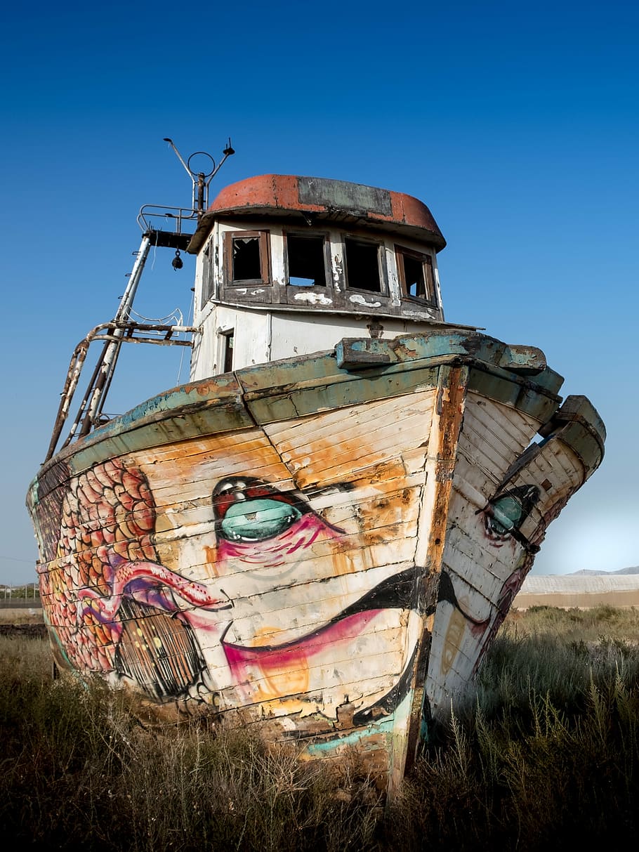 Boat, Old, Oxide, Abandoned, Graffiti, painting, art, field HD wallpaper