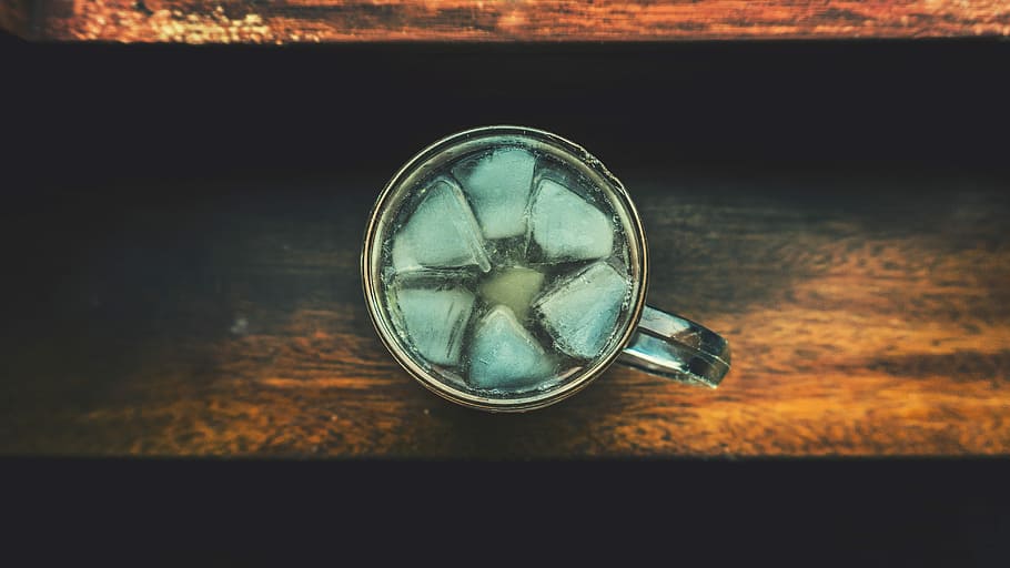 hard ice in gray pitcher, clear glass mug filled with ice, drink HD wallpaper