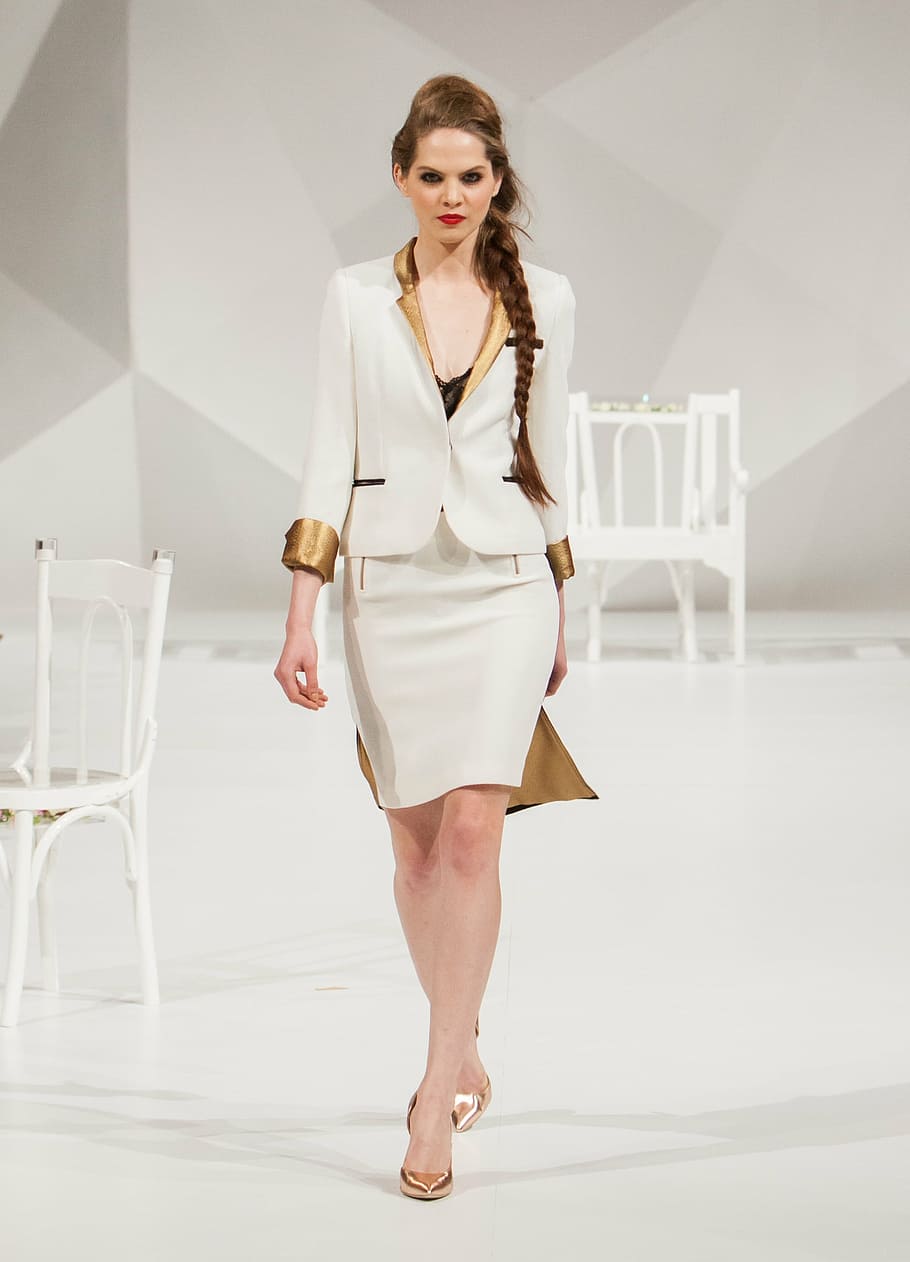 HD wallpaper: woman wearing white blazer and white skirt, fashion show,  catwalk | Wallpaper Flare