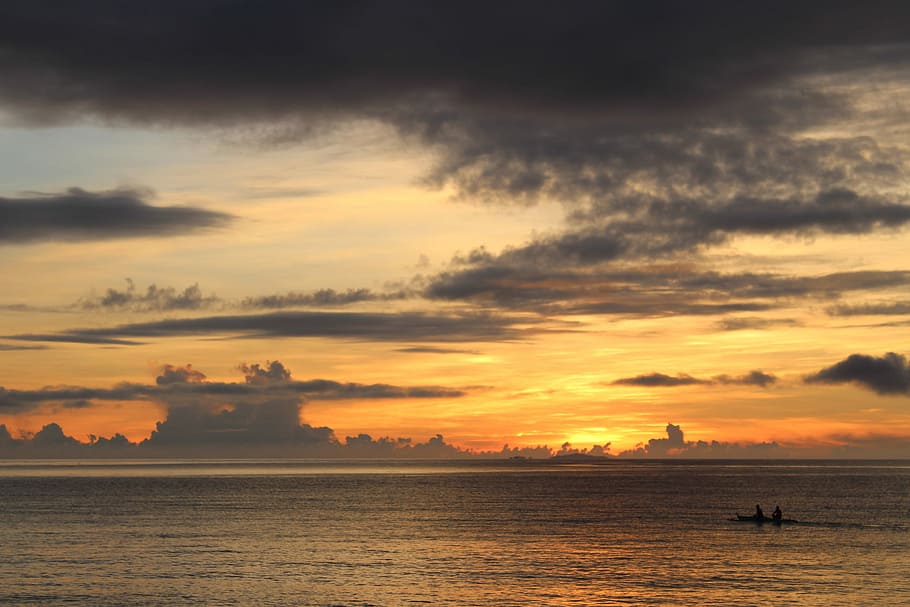golden hour, sunset, water, cloud, sky, silhouette, boat, reflection HD wallpaper