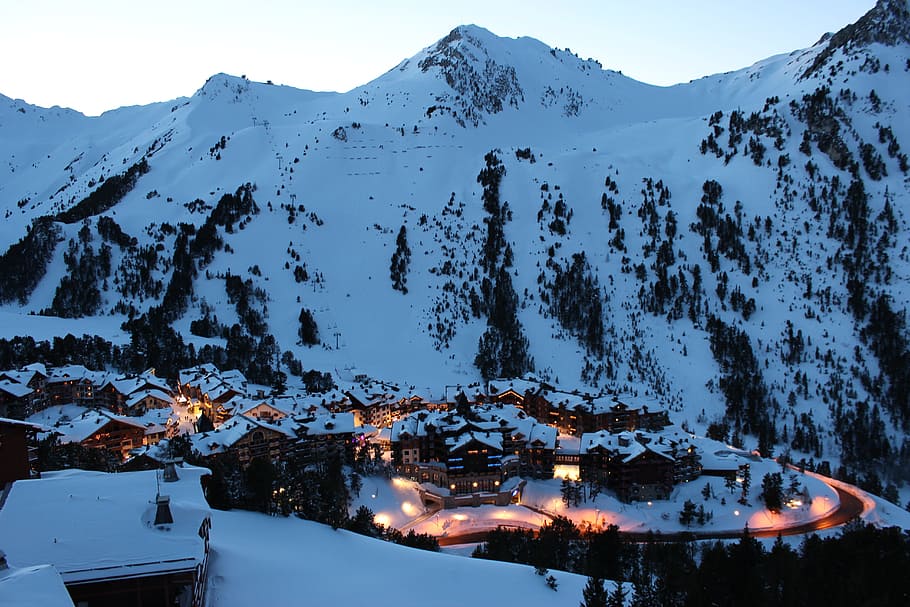 icy mountain an dcity, skiing, snow, winter, sport, cold, alps HD wallpaper