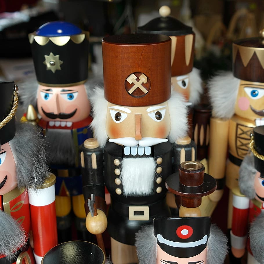 selective focus photo of black nutcracker, christmas, decoration HD wallpaper