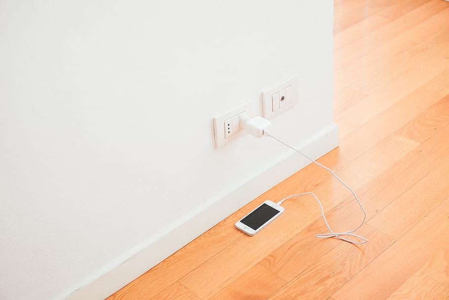 Charging the iPhone, objects, other, indoors, home Interior, flooring HD wallpaper