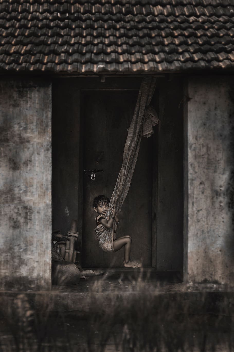 people, kid, child, poverty, poor, hammock, house, home, architecture