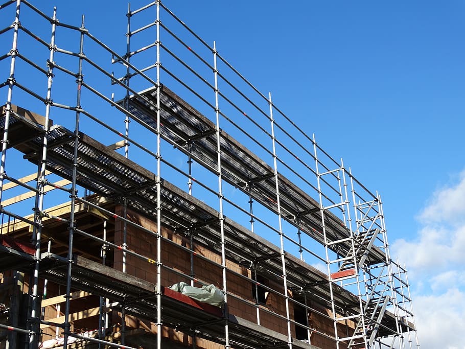 construction site under blue sky, scaffolding, building frame, HD wallpaper