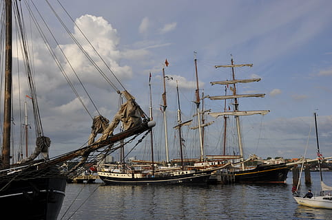 ship, sea, boot, lake, kiel, sky, clouds, mast, masts, sail HD wallpaper