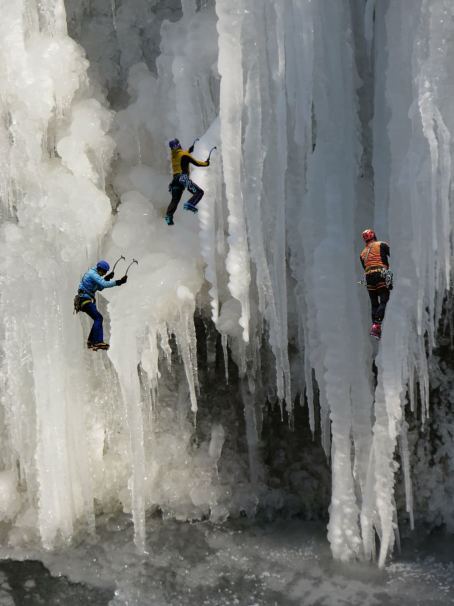 three person dolls climbing on the icicles, nature, winter HD wallpaper
