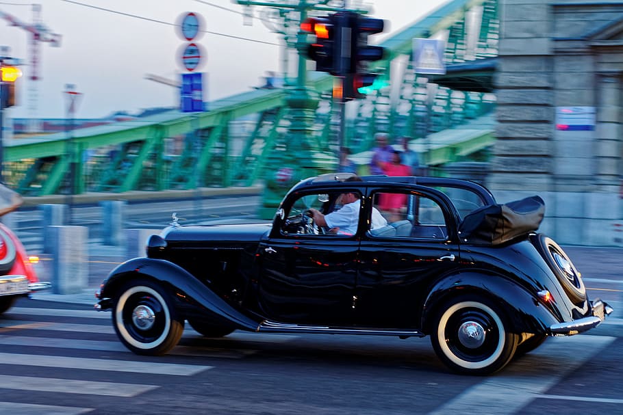 old, black, auto, budapest, hungary, bridge, drive, movement HD wallpaper