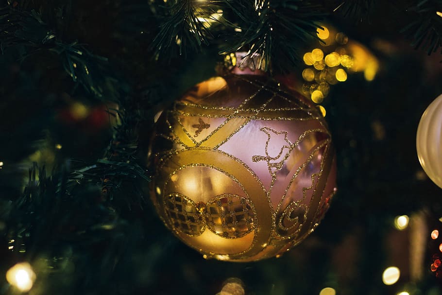 photo of pink Christmas bauble, lighted kaleidoscope ball, gold HD wallpaper