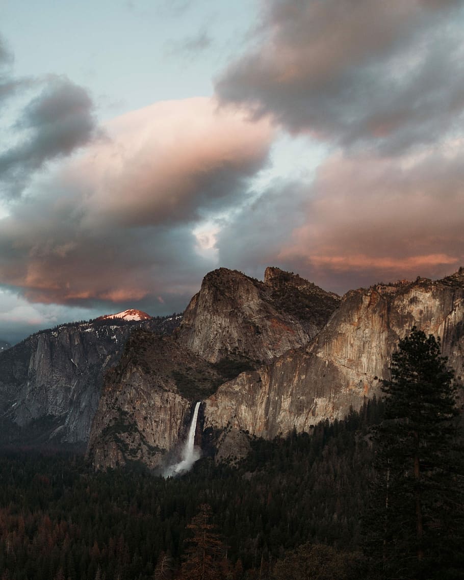 falls on mountain, waterfall on mountain during sunset, cloud HD wallpaper