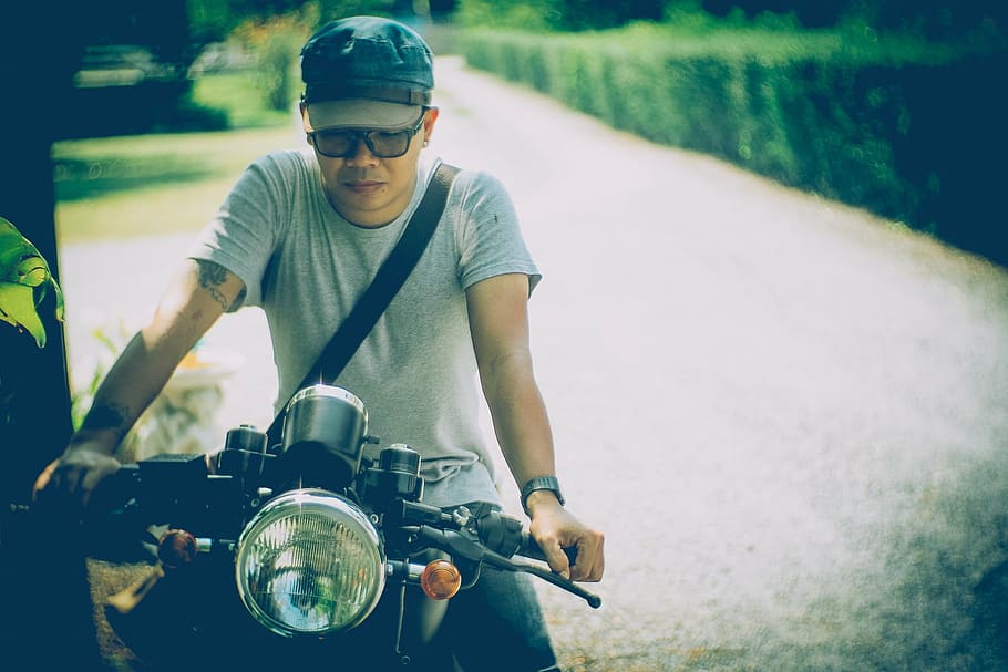 er, new, different varieties, transportation, one person, real people HD wallpaper
