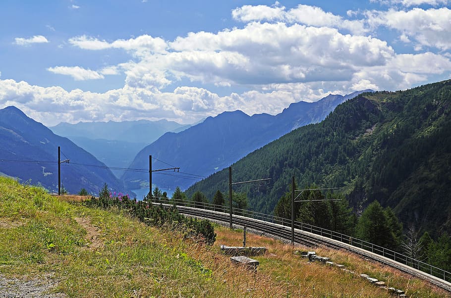 Val Poschiavo, Alp Grüm, Bernina Railway, switzerland, graubünden, HD wallpaper