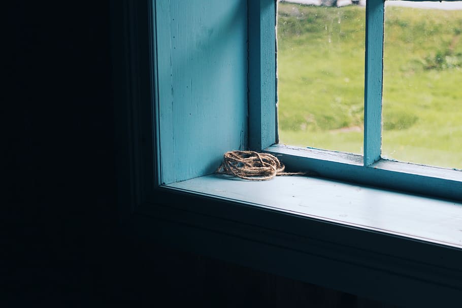 rolled brown string on top of window, brown coated cable on blue and white wooden window HD wallpaper