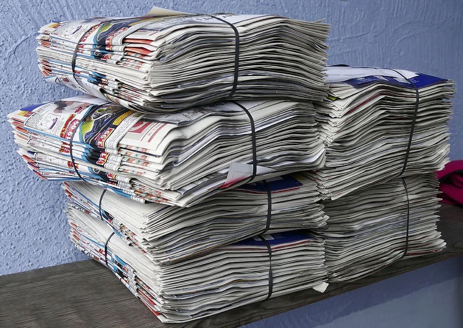 stack of bundle newspapers, brochures, paper stack, waste paper, HD wallpaper