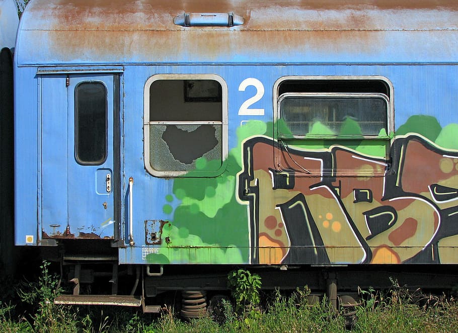 abandoned blue train, old wagon train, graffiti, wagon cemetery HD wallpaper