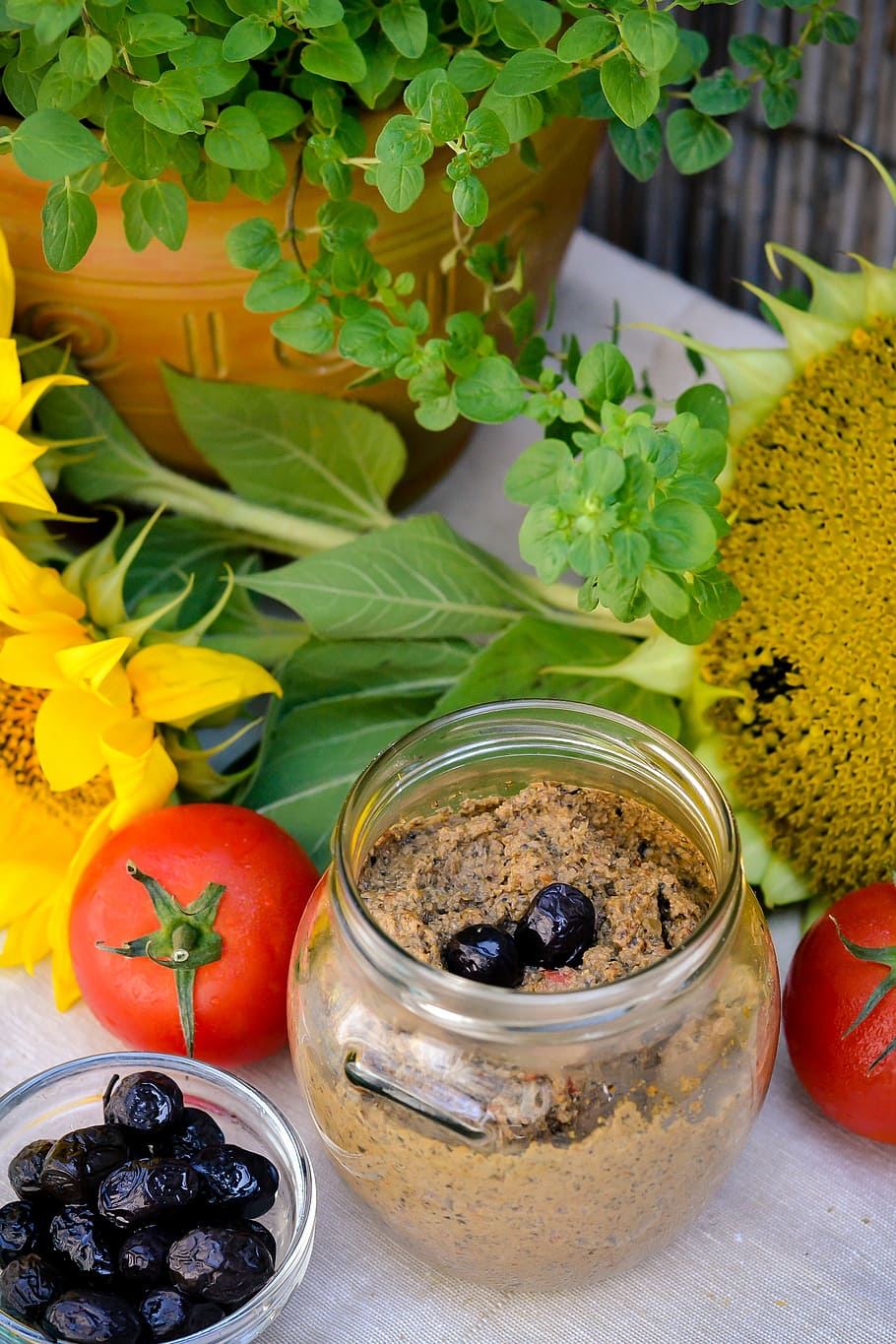 sunflower pate, breakfast, vegan, food, freshness, food and drink HD wallpaper