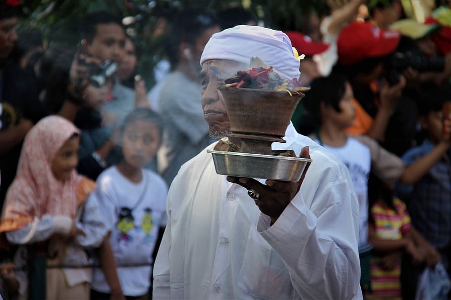smile, work, happy, holiday, sweet, religious bali, group of people HD wallpaper