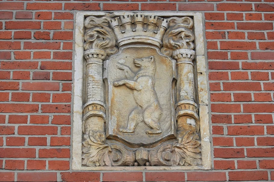 Bear, Berlin, Stucco, Craft, coat of arms, wall, ornament, brick wall HD wallpaper