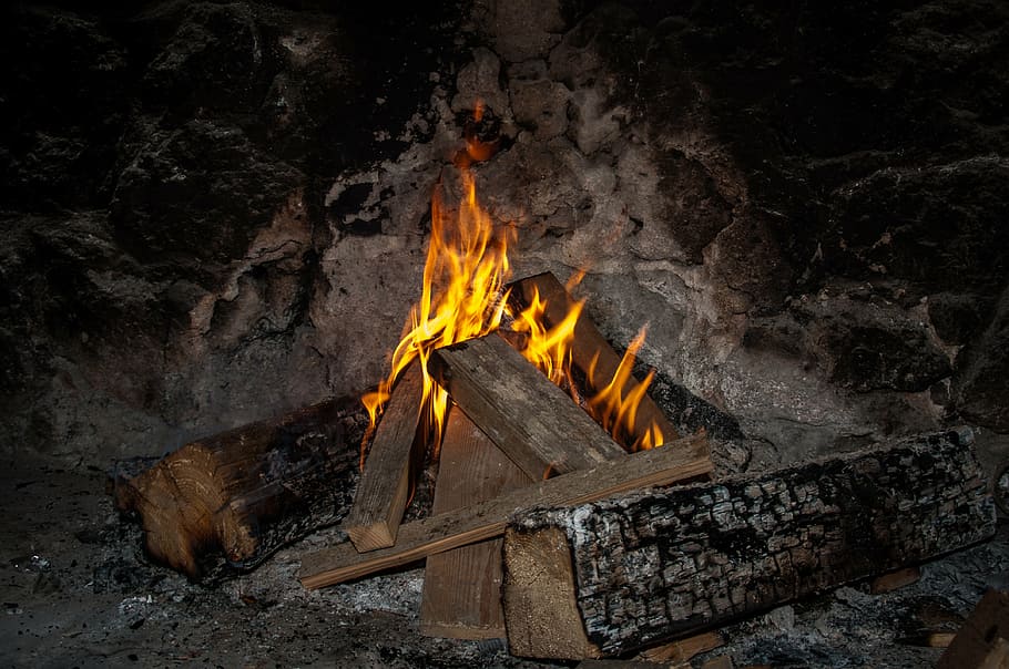 open fire, wood, burn, blaze, flame, fireplace, burning, fire - natural phenomenon HD wallpaper