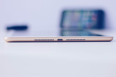 gold iPad mini on white surface, gold iPad port, iphone, mobile phone HD wallpaper