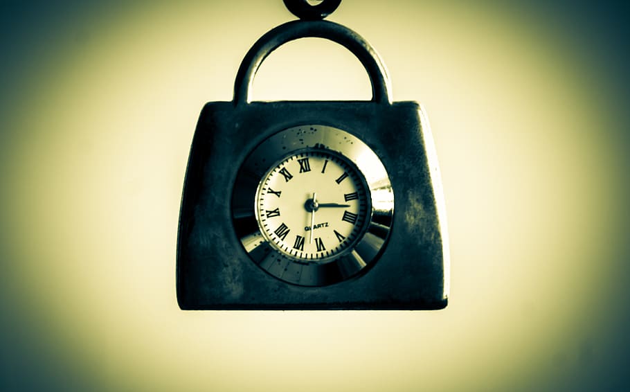 time, clock, watch, alarm clock, modern, studio shot, vignette HD wallpaper