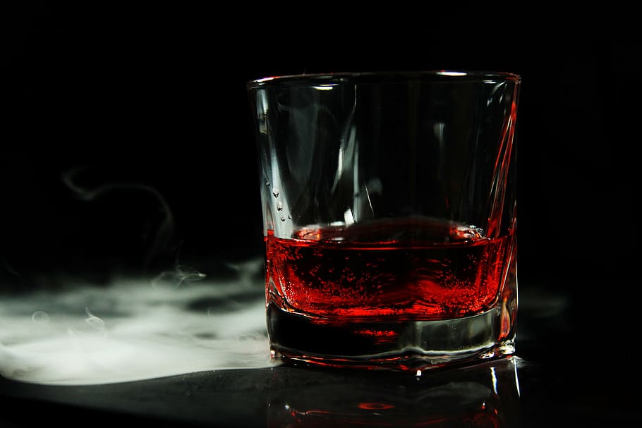 rocks glass filled with red liquid, illuminator, cup, commercial photography, HD wallpaper