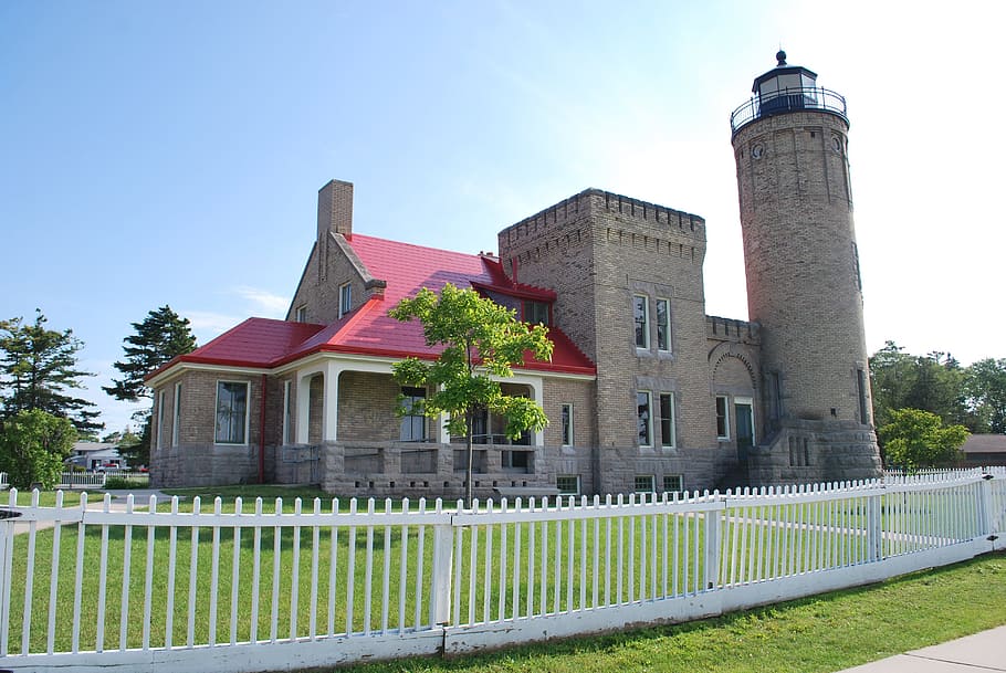 lighthouse, old, brick, keeper, mackinac, built structure, architecture HD wallpaper
