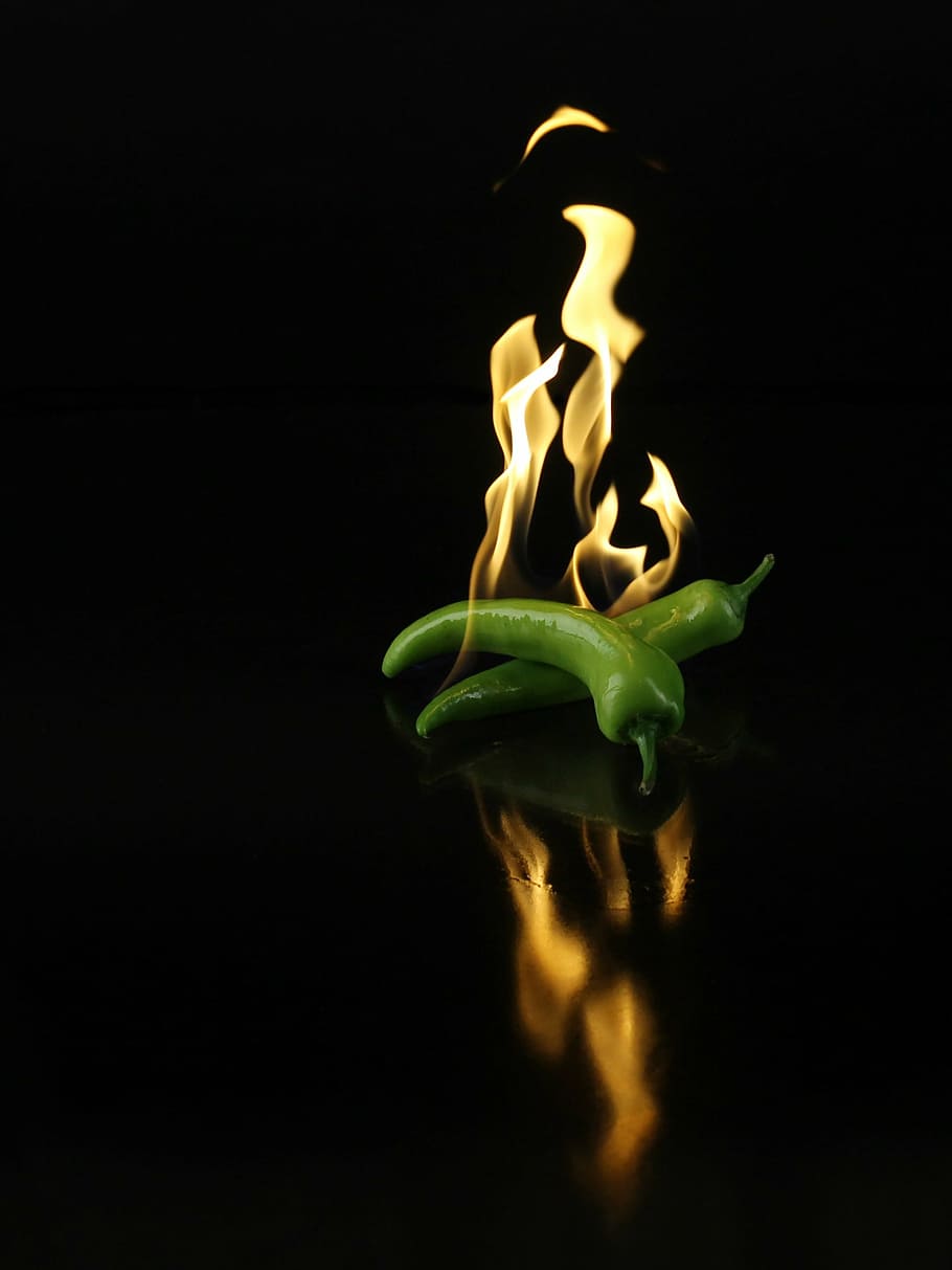 green chili on fire, hot pepper, food, vegetables, fire - Natural Phenomenon HD wallpaper